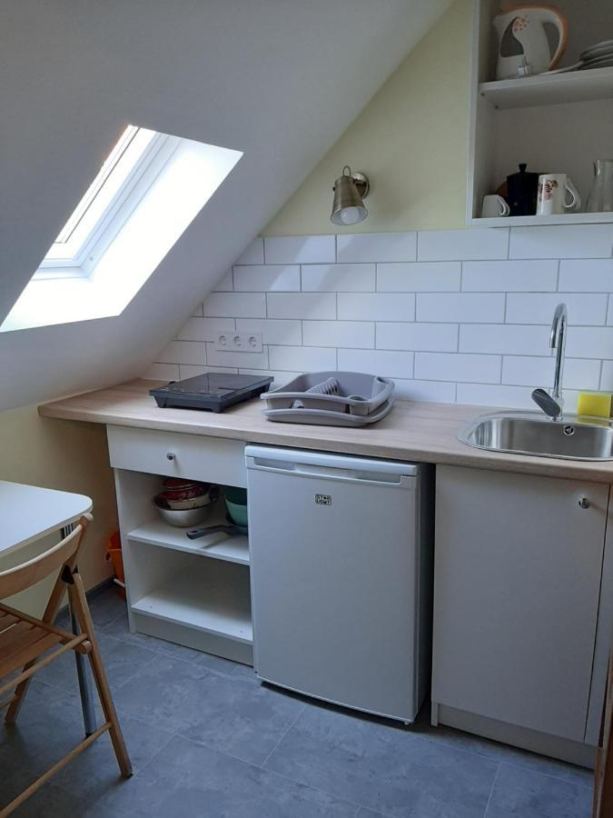 Gyopar Gyoengye Apartmanhaz Orosháza Εξωτερικό φωτογραφία